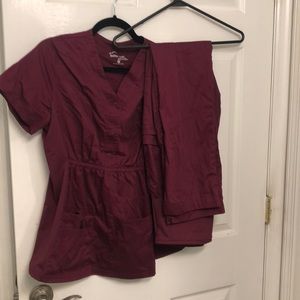 Size small Buttersoft maternity scrub set